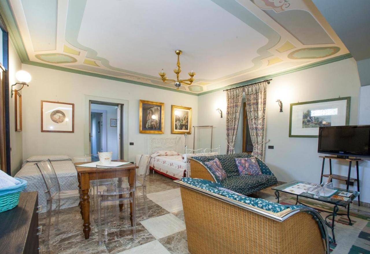 Residenza Nonna Saveria Sora Bagian luar foto
